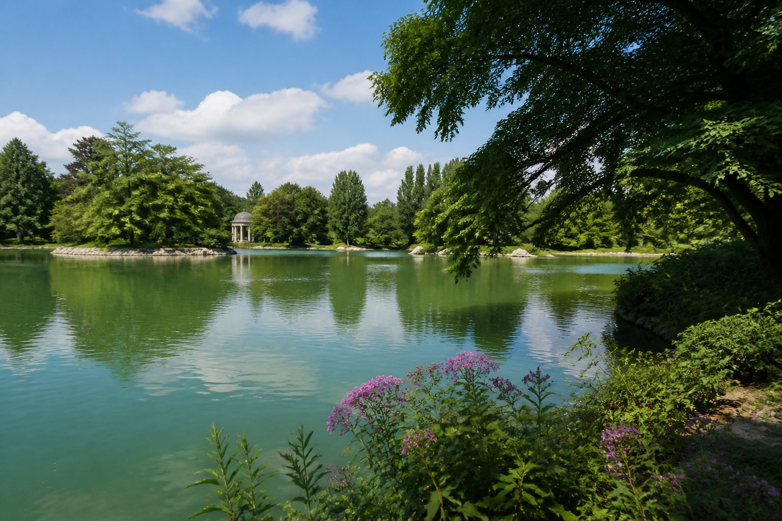 Se ressourcer au cœur des parcs et des promenades fluviales