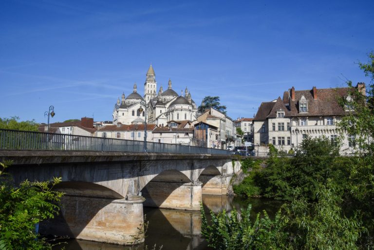 Pont-l&rsquo;Abbé : trésors patrimoniaux et culture bigoudène