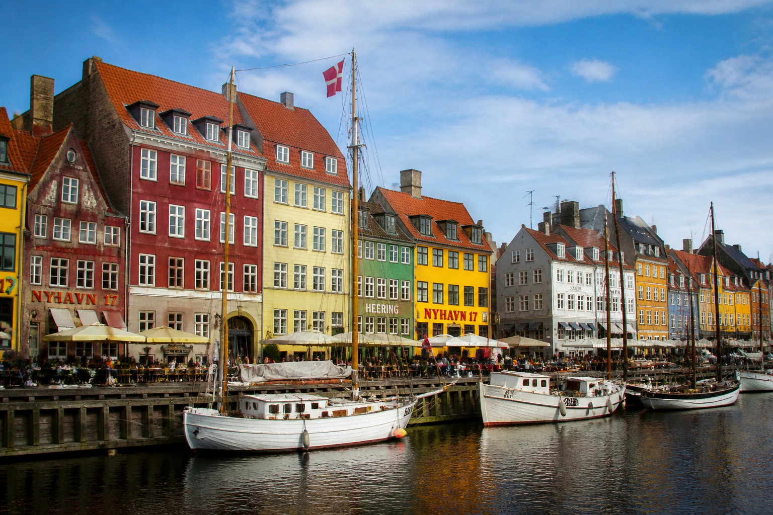 Le canal de Nyhavn : l'éclat des façades et l'héritage maritime