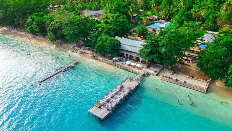 Raja Ampat : destination de rêve au cœur du Triangle Corail