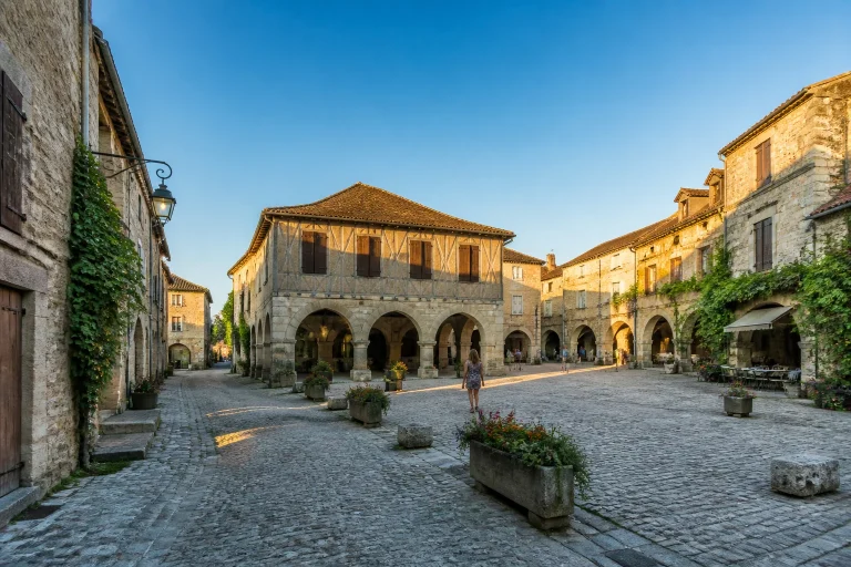 Monflanquin : découvrez cette bastide médiévale d’exception